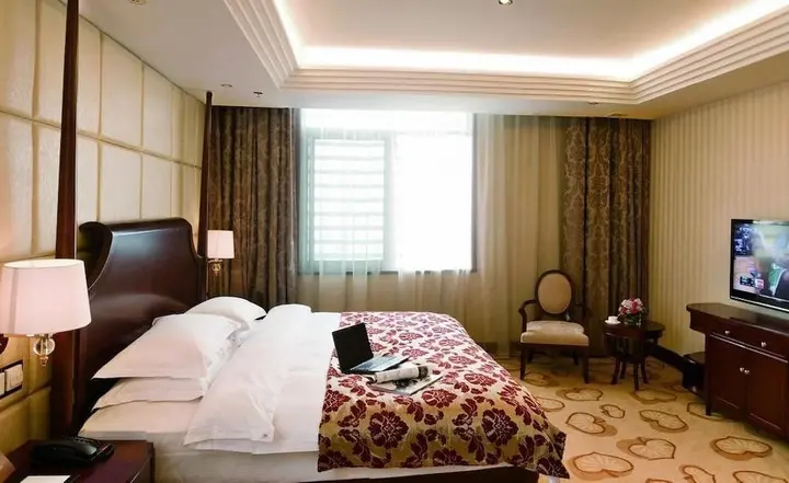Чэнду: Excelsior Hotel - Chengdu