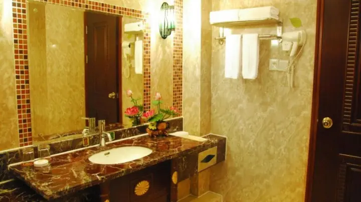 Бэйхай: Vienna International Hotel Beihai Beibuwan Square Branch