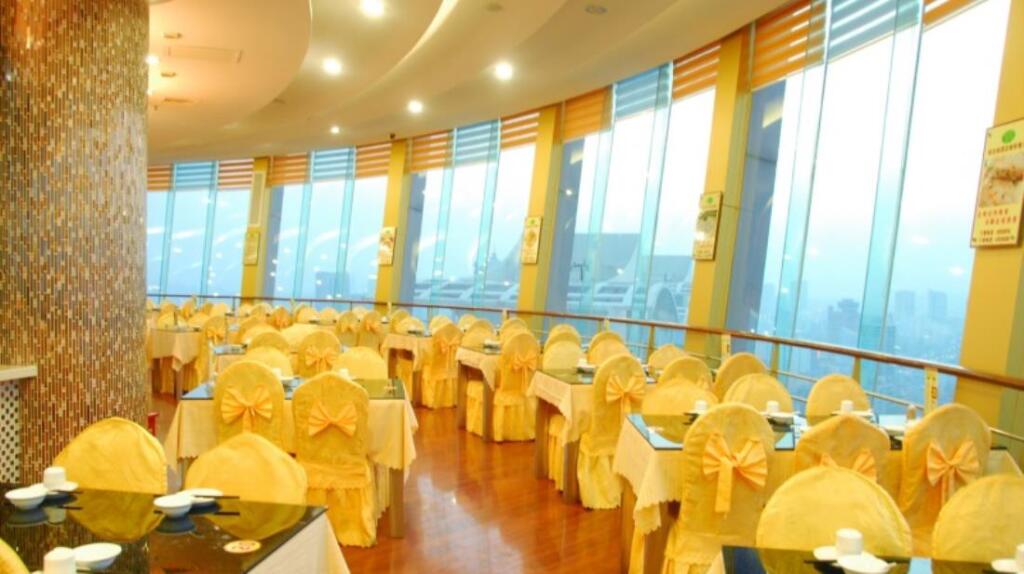 Бэйхай: Vienna International Hotel Beihai Beibuwan Square Branch