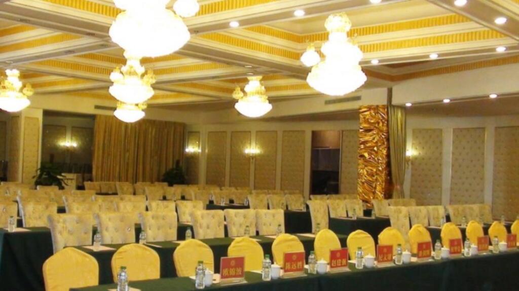 Бэйхай: Vienna International Hotel Beihai Beibuwan Square Branch