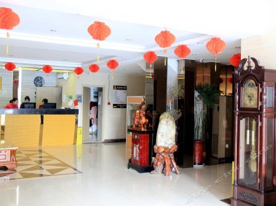 Ляньюньган: Super 8 Hotel Lianyungang Da Xue Cheng