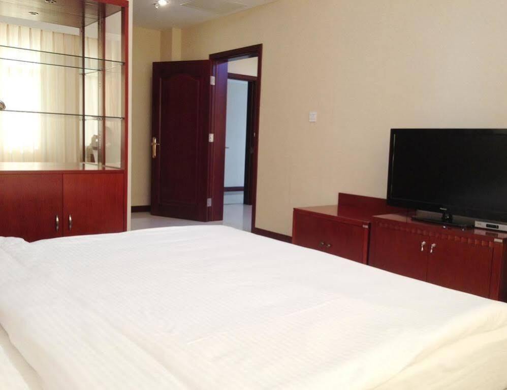 Циндао: Shenjianlou Hotel