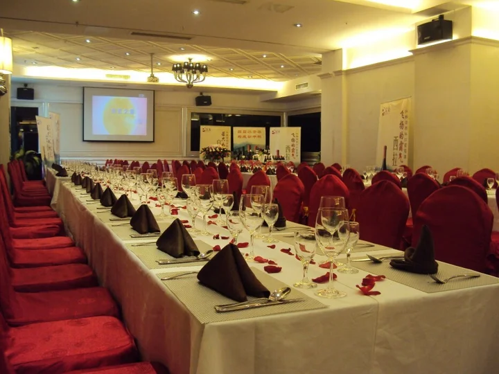Ляньюньган: Lianyungang Century Fate International Hotel