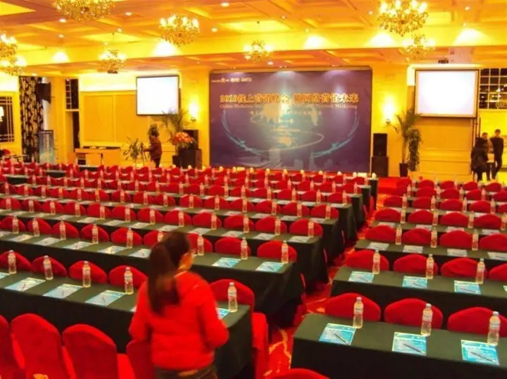 Ляньюньган: Lianyungang Century Fate International Hotel