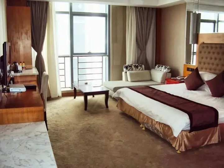 Ляньюньган: Lianyungang Century Fate International Hotel