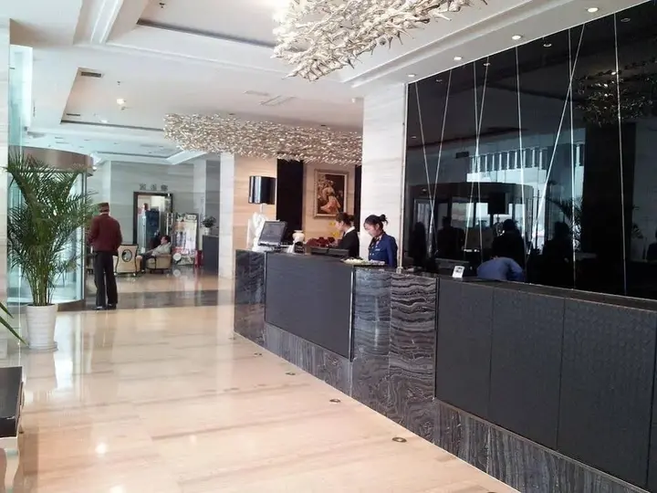 Ляньюньган: Lianyungang Century Fate International Hotel
