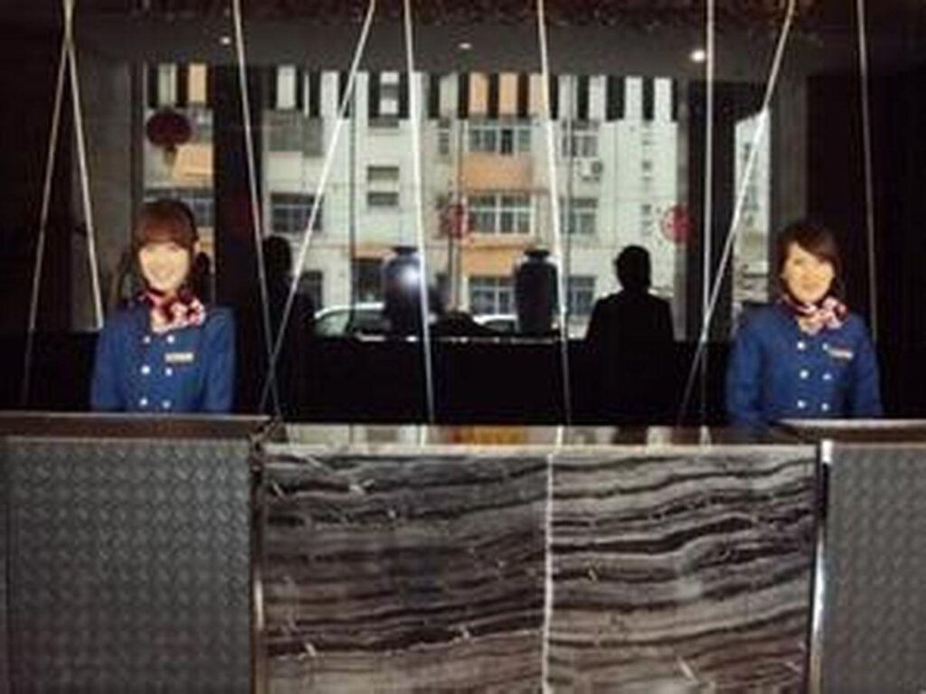 carousel image 0