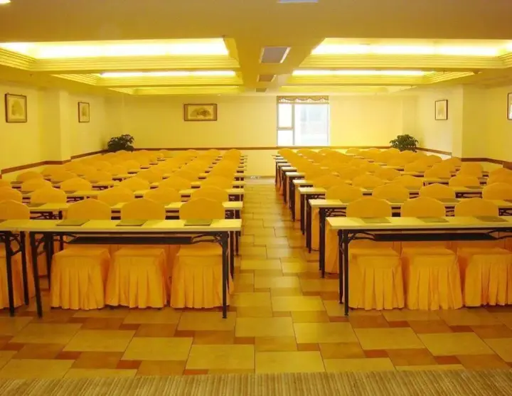 Чжаоцин: Zhaoqing Shanshui Fashion Hotel Xijiang Road Branch