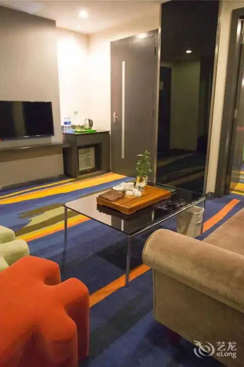 Чжаоцин: Zhaoqing Shanshui Fashion Hotel Xijiang Road Branch