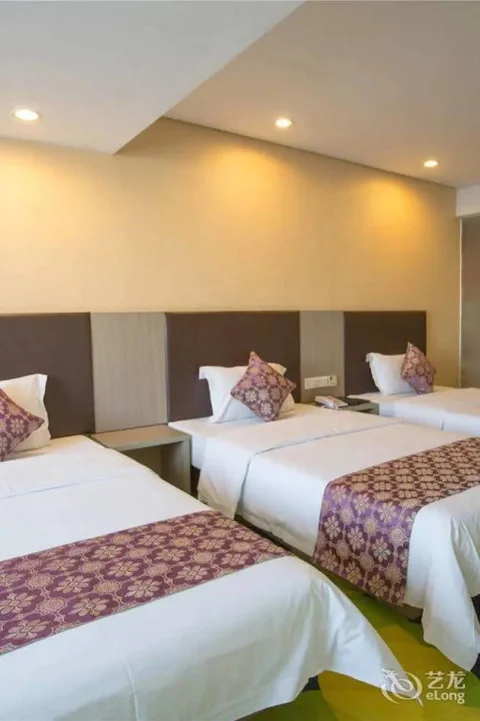 Чжаоцин: Zhaoqing Shanshui Fashion Hotel Xijiang Road Branch