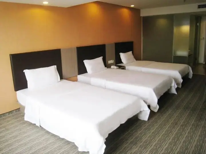Чжаоцин: Zhaoqing Shanshui Fashion Hotel Xijiang Road Branch