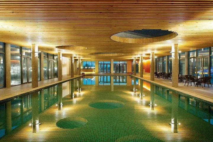 Лянфан: Bazhou MingTang Sun Moon Lake Hot Spring Hotel