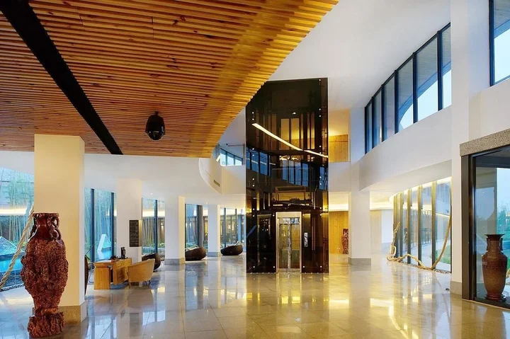Лянфан: Bazhou MingTang Sun Moon Lake Hot Spring Hotel