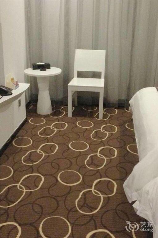 Чжухай: Zhuhai Jilianboer Hotel