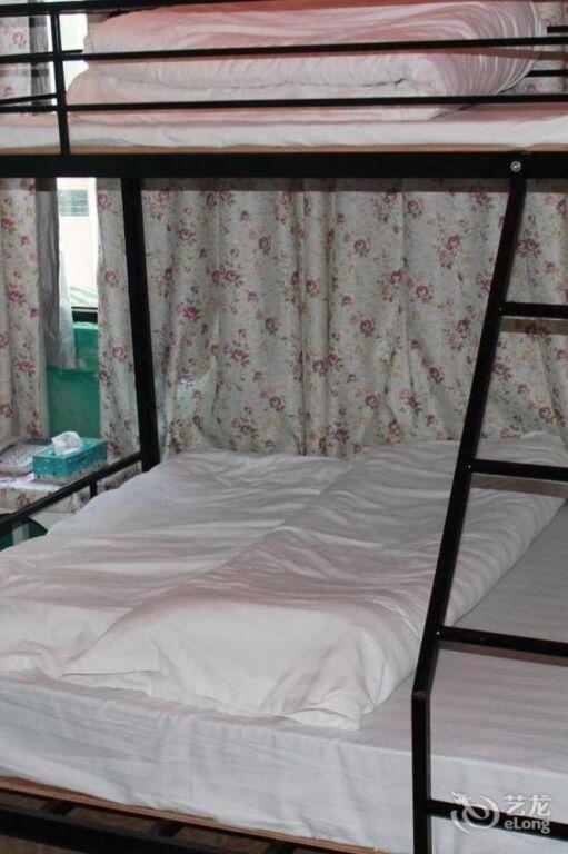 Цзиньюань: Sam Hotel