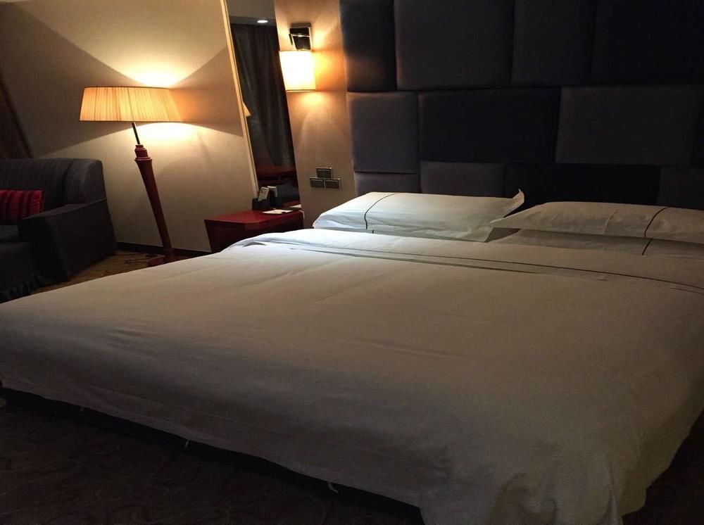 Синин: Qinghai Jianxiang Yixin Hotel
