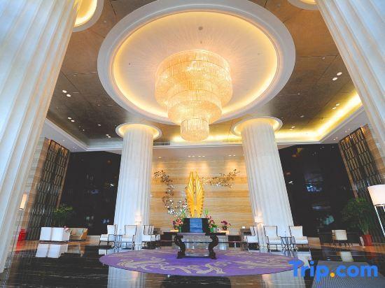 Паниин: Panjin Swish Hotel