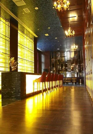 Паниин: Panjin Swish Hotel