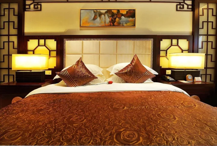 Шиянь: Wudang Mountains Jianguo Hotel