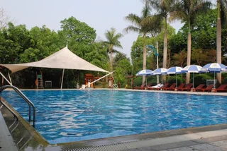 Цзиньюань: Ju Long Wan Hotspring