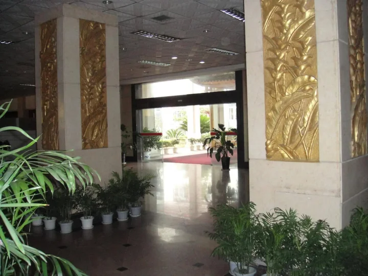 Чжанцзяцзе: Jingxi International Hotel