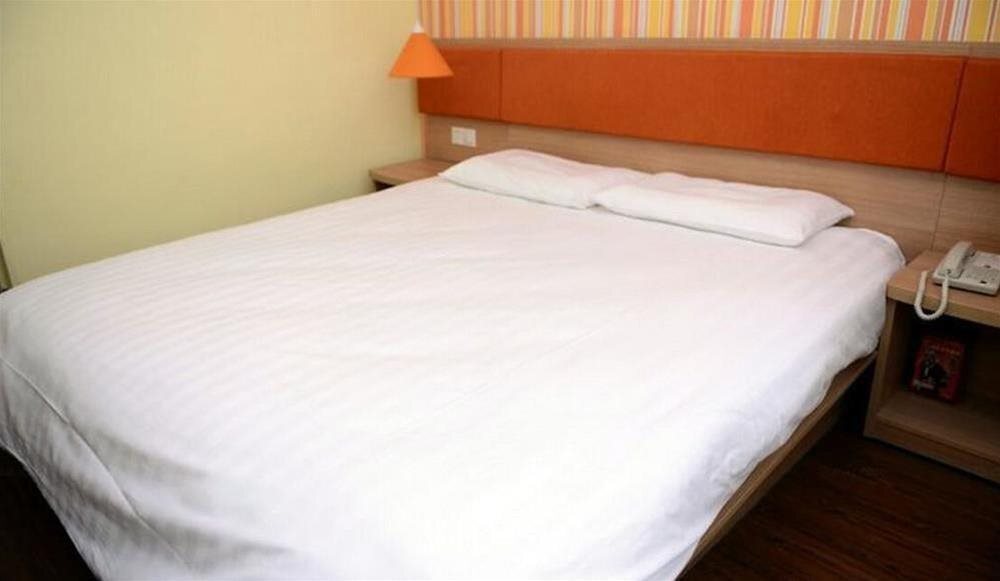 Харбин: Home Inn Harbin University City Zhongxing Road Branch