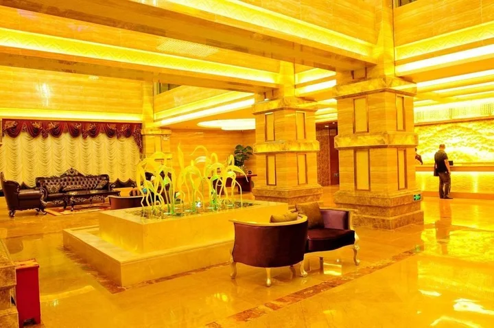 Цюйцзин: Xintiandi Hotel