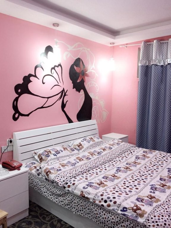 Фуян: Momo Hotel