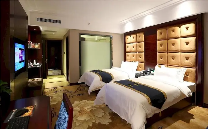 Чанша: Nierfu Frontier Hotel Changsha