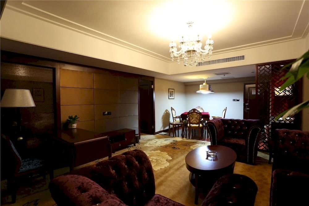Чанша: Nierfu Frontier Hotel Changsha