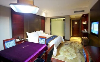 Чанша: Nierfu Frontier Hotel Changsha