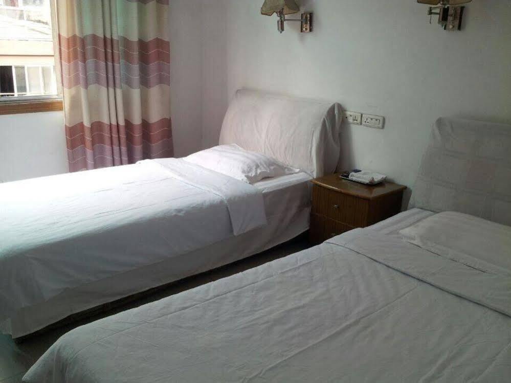 Шанграо: Yushan Yuwei Hotel