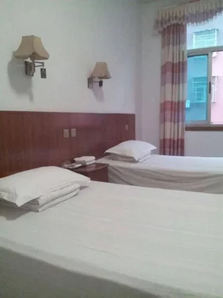 Шанграо: Yushan Yuwei Hotel