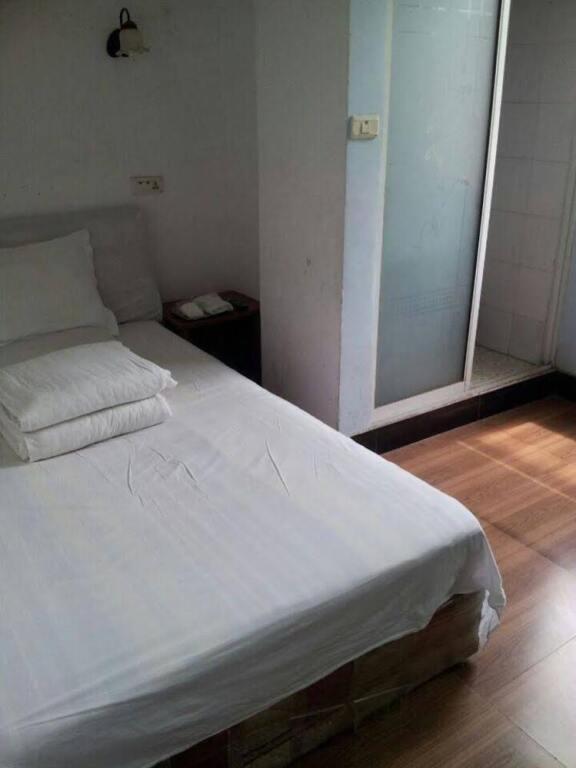 Шанграо: Yushan Yuwei Hotel