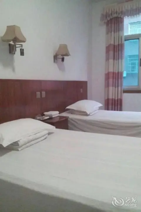 Шанграо: Yushan Yuwei Hotel