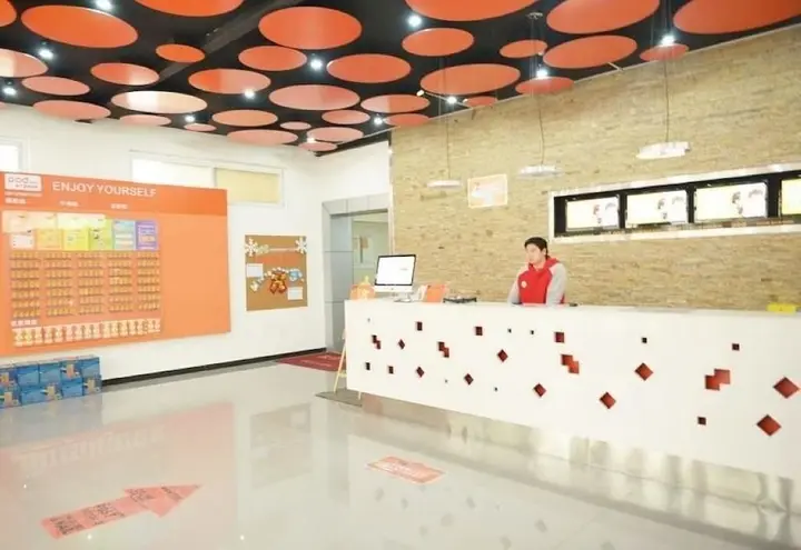 Лянфан: Pod Inn Langfang Normal College Branch