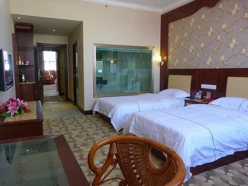 Юйси: XinYu Hotel