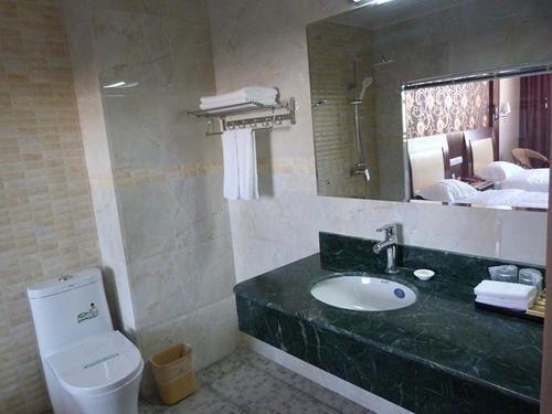 Юйси: XinYu Hotel