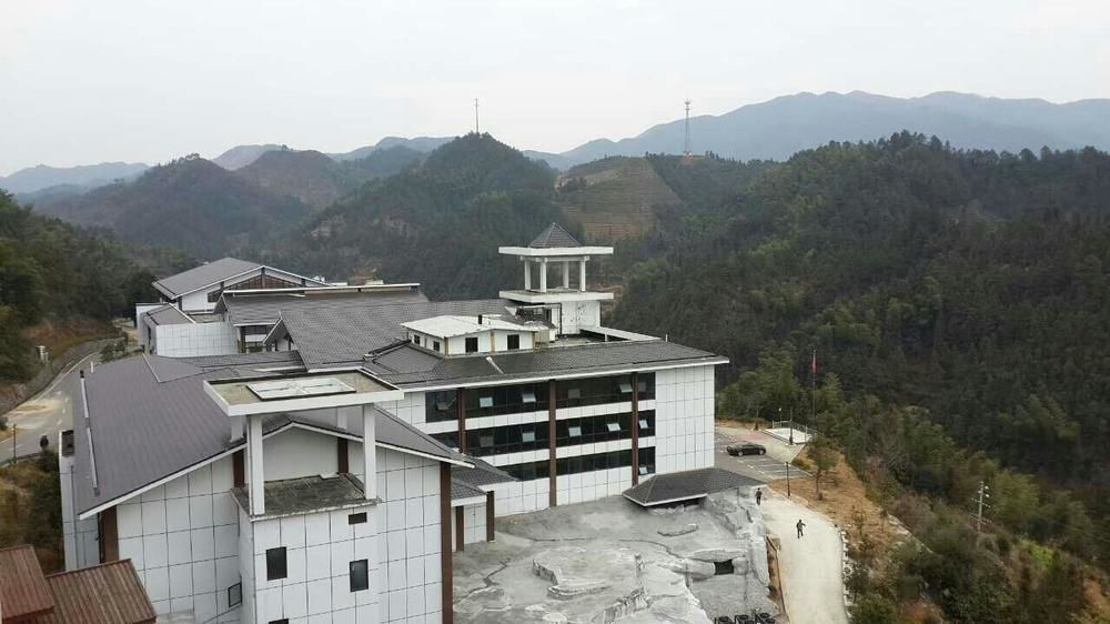 Чанша: Weishan Mountain Hot Spring Villa