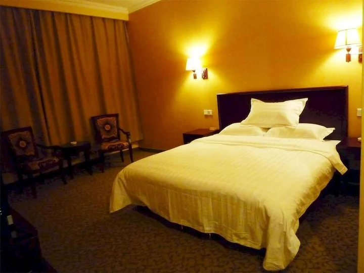 Лоян: Country Garden Hotel