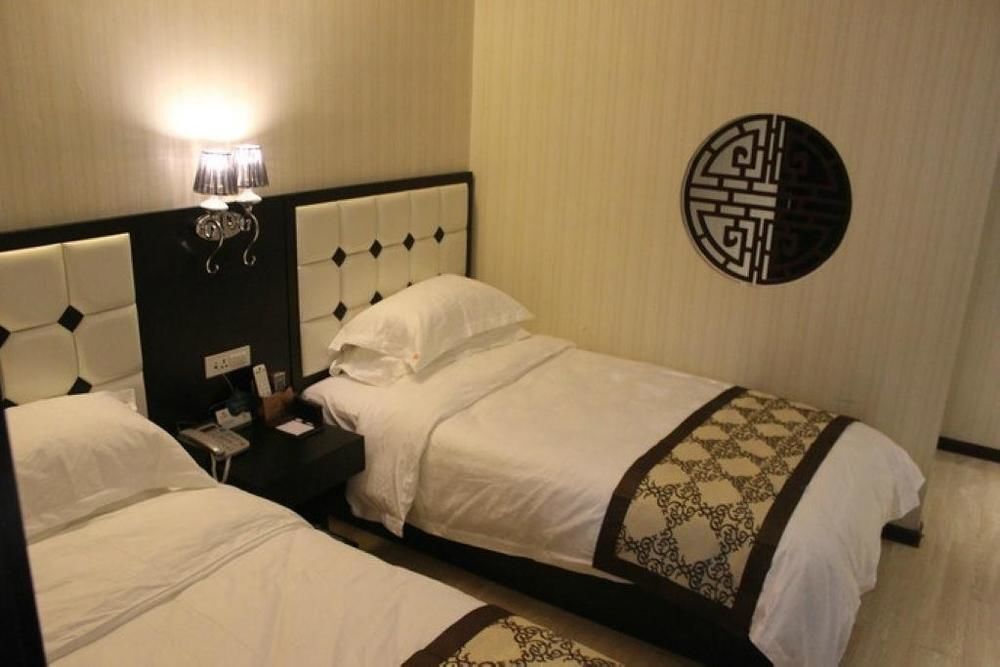 Лоян: Heluo Sunshine Culture Theme Hotel