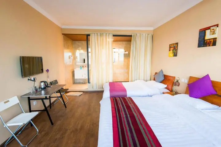 Дали: Story Brooke Boutique Inn