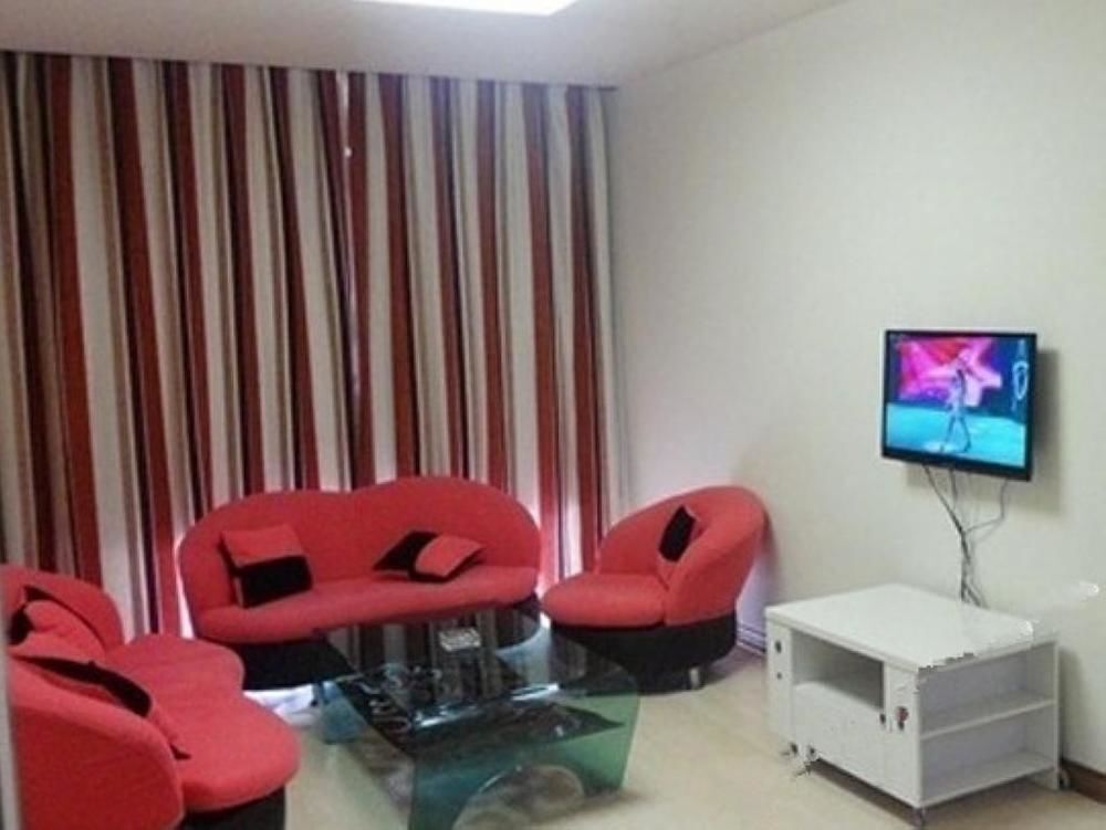 Цзинин: Thank Inn Plus Hotel Shandong Jining Zoucheng Red Star Macalline