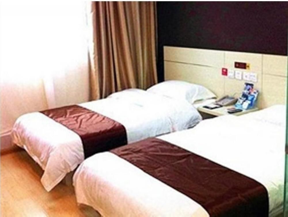 Цзинин: Thank Inn Plus Hotel Shandong Jining Zoucheng Red Star Macalline