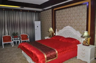 Лоян: Qianxiangyuan Express Hotel