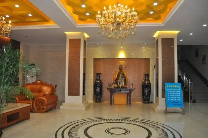Лоян: Qianxiangyuan Express Hotel