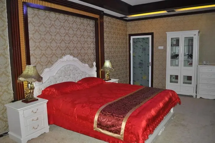 Лоян: Qianxiangyuan Express Hotel