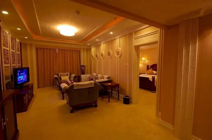 Хандань: Thank Inn Hotel Hebei Handan She County Longshan Street