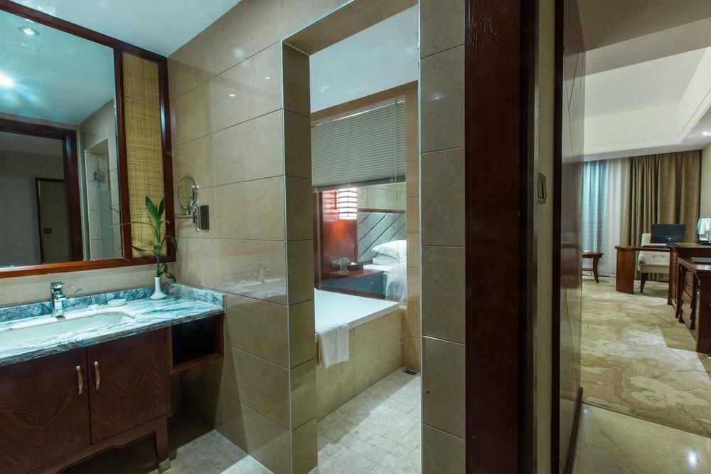 Чжанцзяцзе: Kaili International Hotel