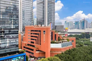 Гуанчжоу: New Tianhe Hotel